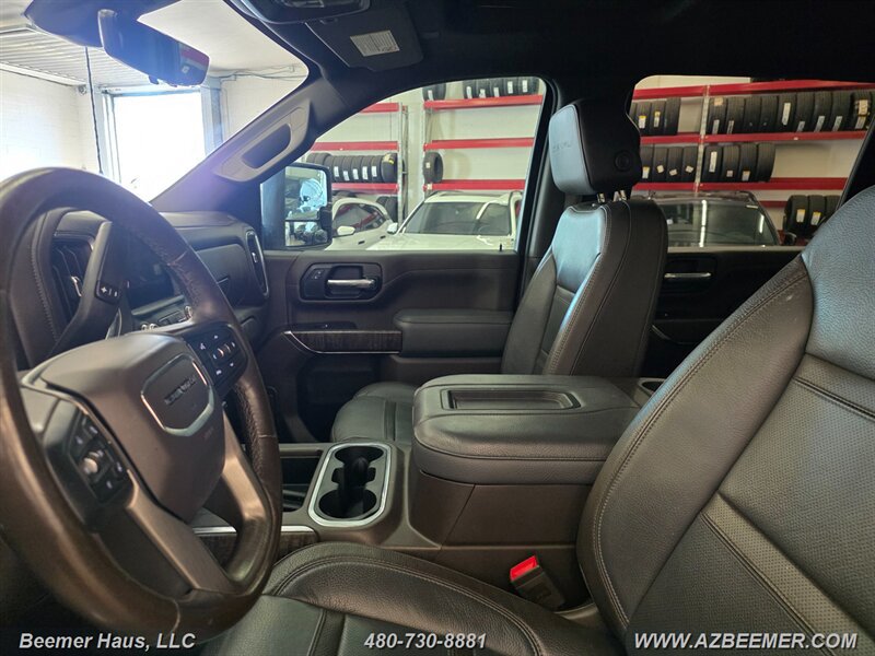 Used 2022 GMC Sierra 2500 Denali w/ Denali Ultimate Package AWD/4WD image 20