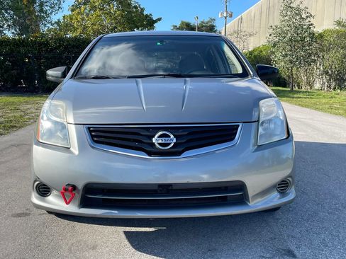 Used 2012 Nissan Sentra 2.0 FWD image 3