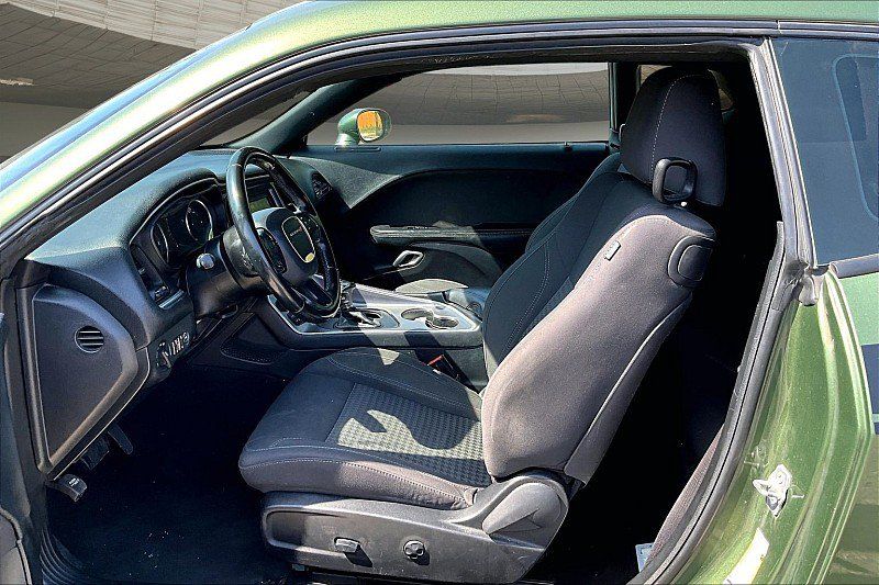 Used 2019 Dodge Challenger SXT AWD/4WD image 21