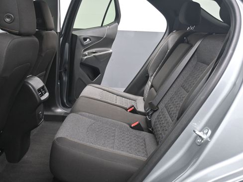 Used 2023 Chevrolet Equinox LT image 20