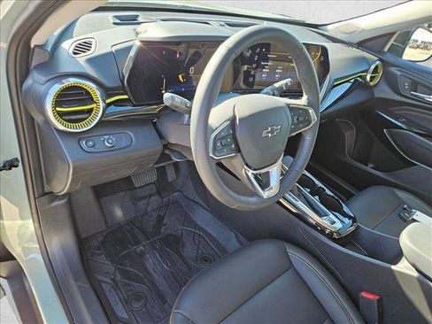 Certified 2026 Chevrolet Trax ACTIV w/ Driver Confidence Package image 15