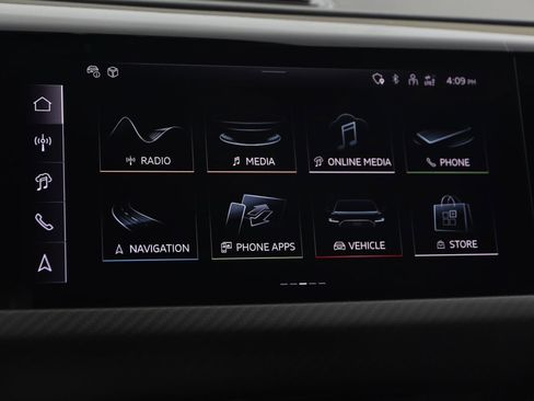 Used 2024 Audi RS e-tron GT w/ Carbon Performance Package image 55