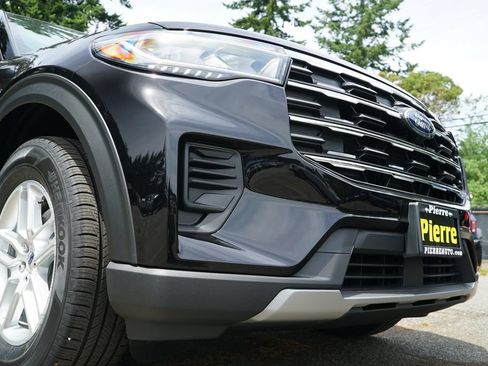 New 2026 Ford Explorer Active AWD/4WD image 28