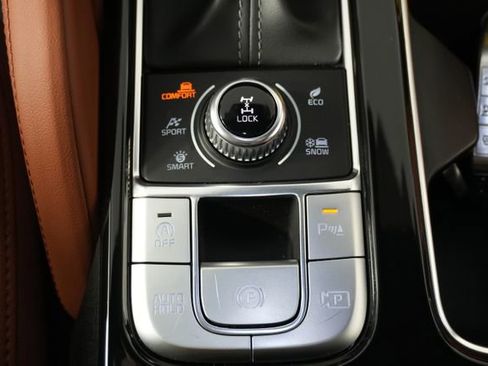 Used 2025 Kia Telluride SX X-Line image 23