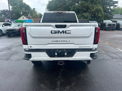 Used 2024 GMC Sierra 2500 Denali Ultimate w/ Max Trailering Package AWD/4WD image 5