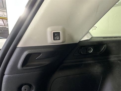 Certified 2022 Jeep Grand Cherokee Limited 4xe w/ Luxury Tech Group II image 9