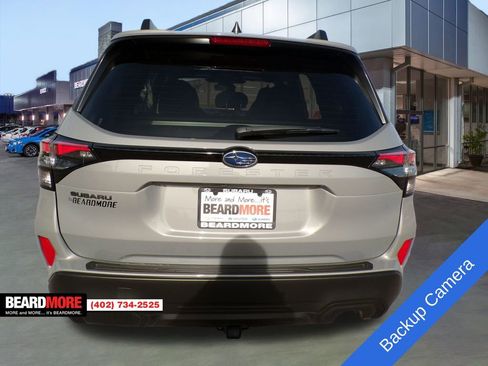 Used 2025 Subaru Forester Premium image 7