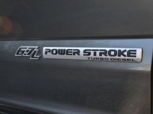 Used 2019 Ford F250 Lariat w/ Lariat Ultimate Package image 45