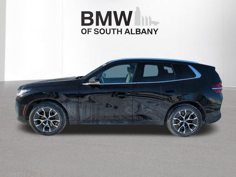 New 2026 BMW X3 xDrive30 w/ Premium Package image 3