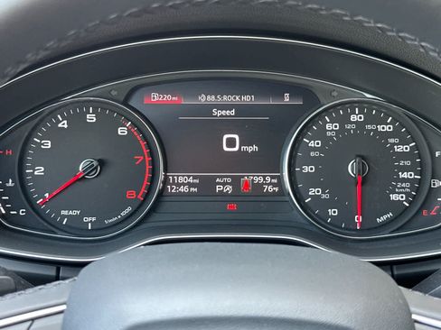 Used 2023 Audi Q5 2.0T Premium w/ Convenience Package AWD/4WD image 24