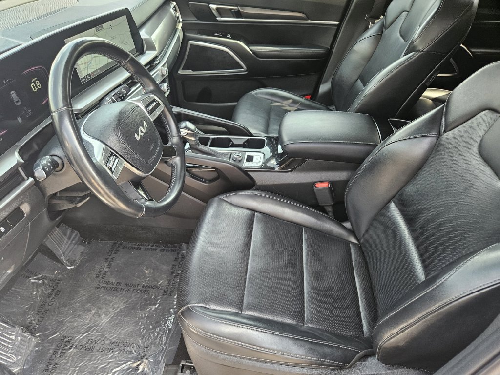 Used 2024 Kia Telluride S FWD image 12