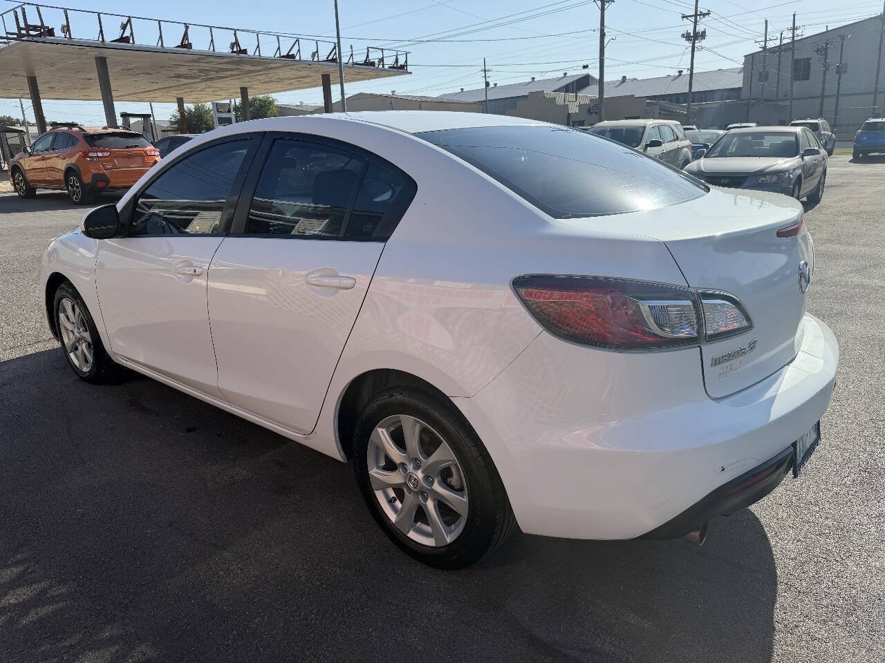 Used 2010 MAZDA MAZDA3 i Touring FWD image 5
