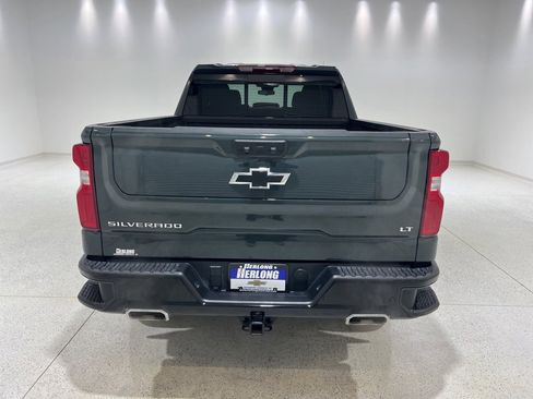Used 2025 Chevrolet Silverado 1500 LT Trail Boss w/ Convenience Package II image 4