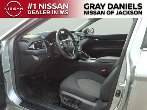 Used 2023 Toyota Camry LE image 23