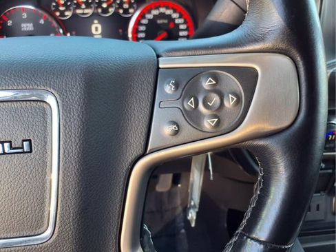 Used 2016 GMC Sierra 2500 Denali image 14