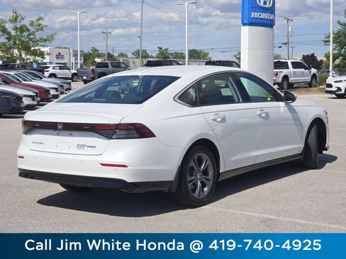 Certified 2024 Honda Accord EX-L image 17