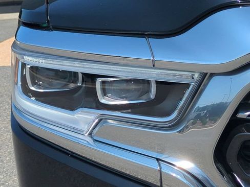 Used 2019 RAM 1500 Limited w/ Advanced Safety Group AWD/4WD image 10