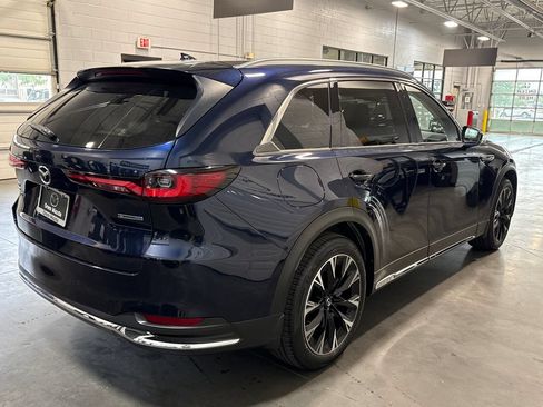 Certified 2024 MAZDA CX-90 Plug-In Hybrid w/ Premium Pkg AWD/4WD image 4