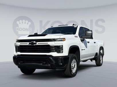 Used 2024 Chevrolet Silverado 2500 Custom w/ Custom Value Package