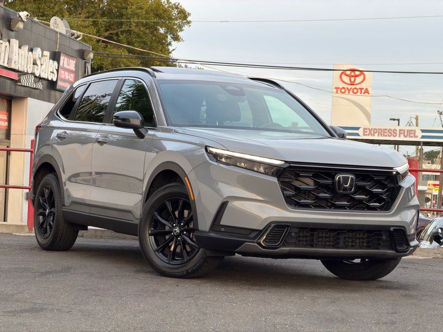 Used 2024 Honda CR-V Sport-L image 3