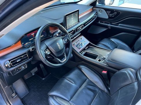Used 2020 Lincoln Aviator Reserve w/ Equipment Group 202A image 13