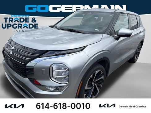 Used 2022 Mitsubishi Outlander SE AWD/4WD image 1