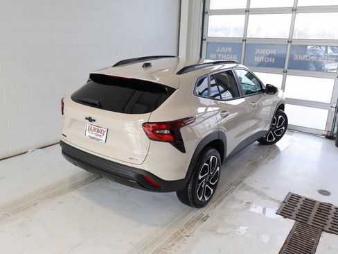 New 2026 Chevrolet Trax RS image 38