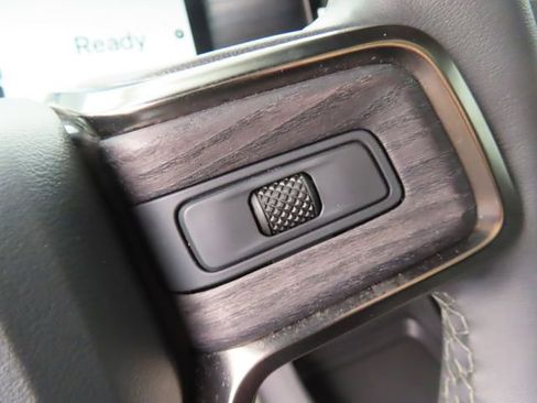 Used 2024 Rivian R1S Adventure AWD/4WD image 19