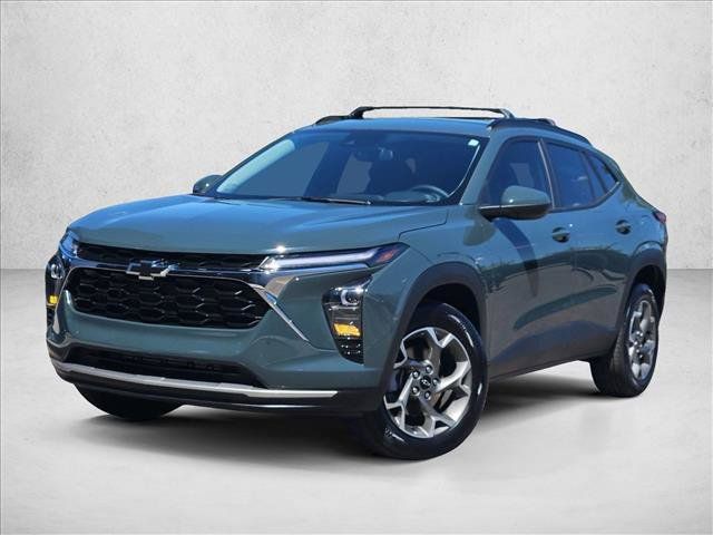 Used 2026 Chevrolet Trax LT w/ Driver Confidence Package FWD image 4