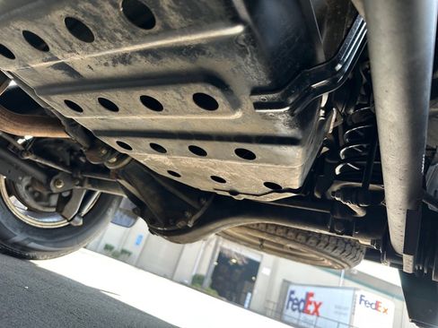 Used 2004 Nissan Pathfinder SE image 44