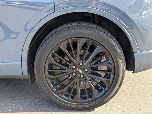 Used 2023 Lincoln Corsair Reserve w/ Jet Appearance Package image 24