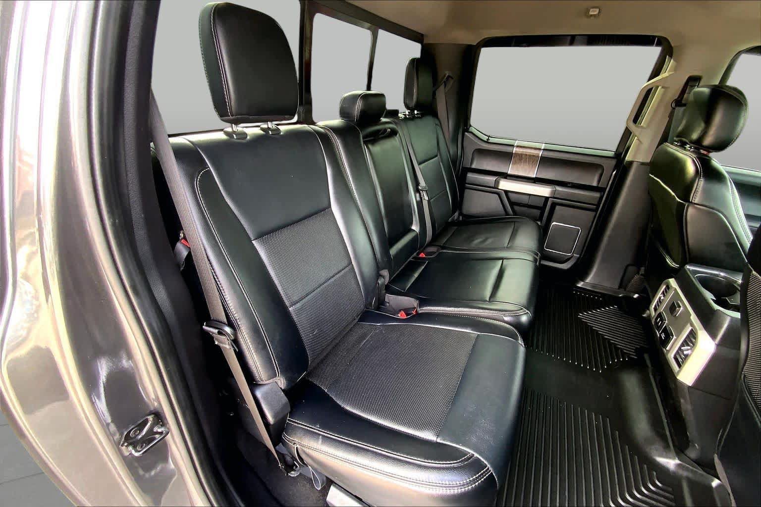 Used 2019 Ford F250 Lariat w/ Chrome Package AWD/4WD image 18