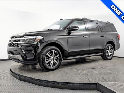 Used 2024 Ford Expedition Max Limited image 2