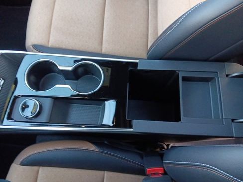 New 2026 Chevrolet Equinox ACTIV w/ Convenience Package III image 17