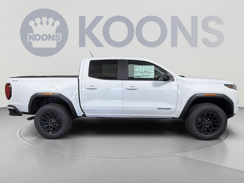New 2026 GMC Canyon Elevation w/ Convenience Package AWD/4WD image 8