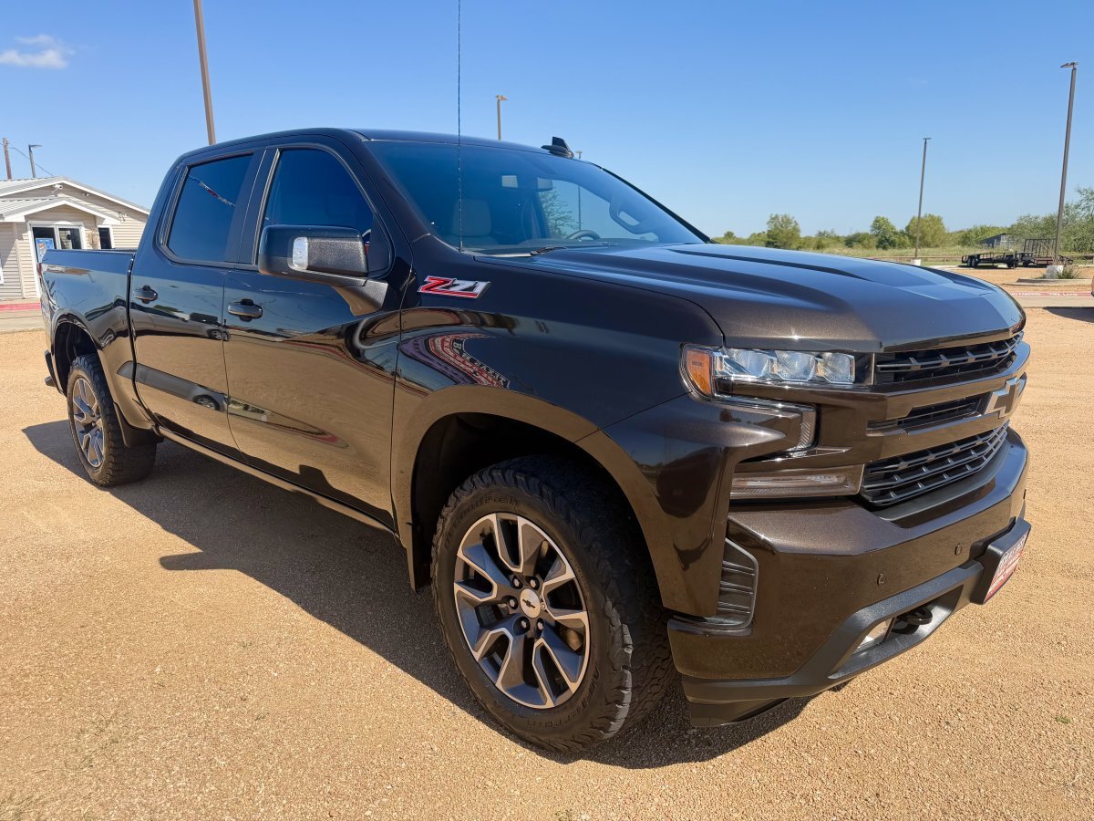 Used 2020 Chevrolet Silverado 1500 RST w/ Texas Edition AWD/4WD image 4