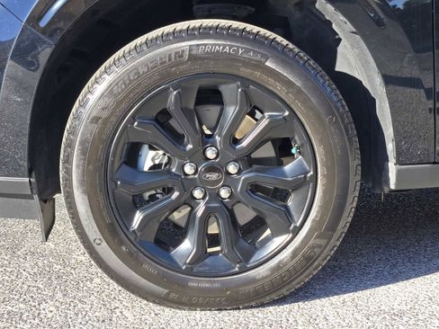 Used 2024 Ford Maverick XLT w/ XLT Luxury Package image 12