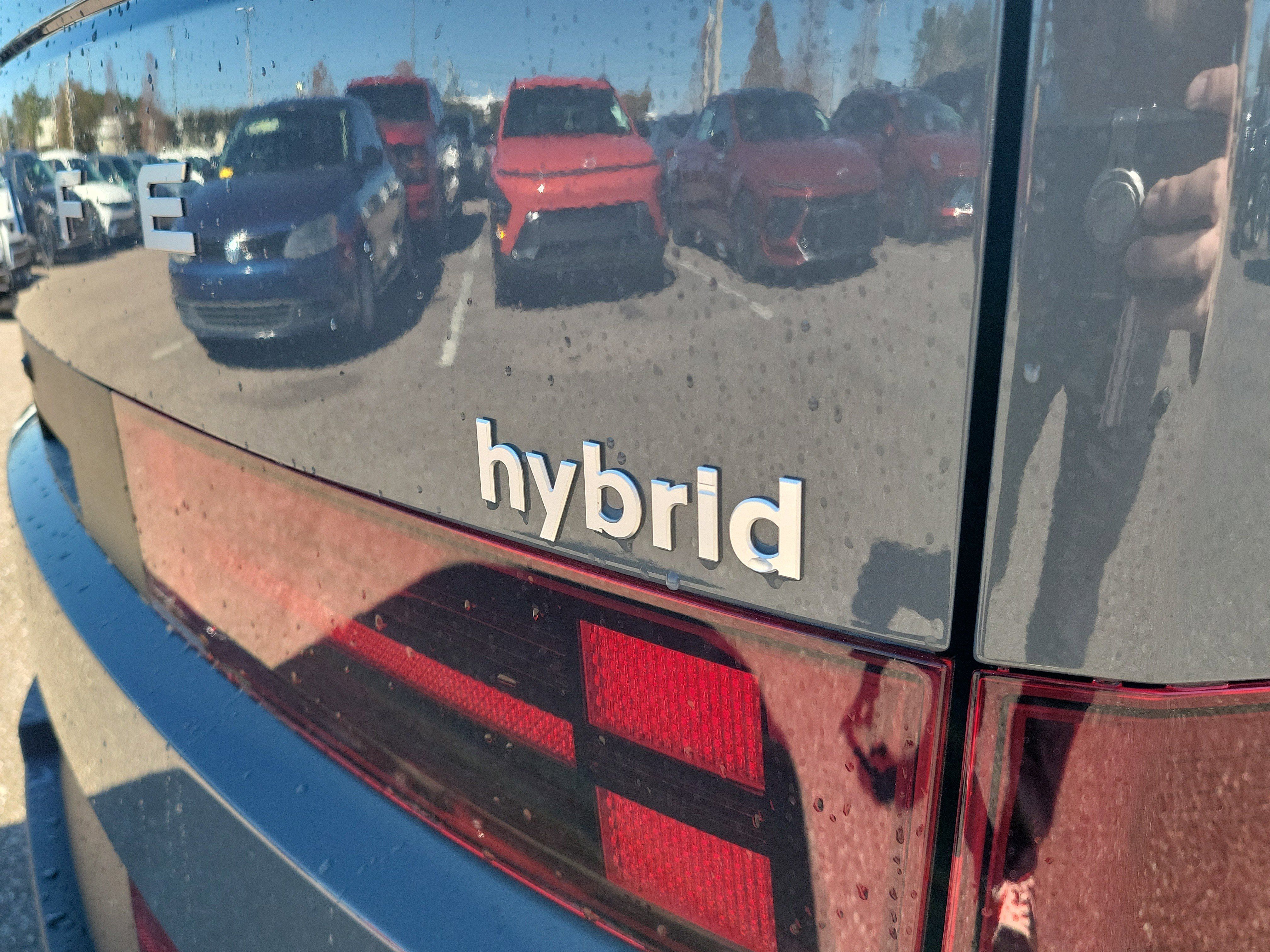 New 2026 Hyundai Santa Fe SE FWD image 32