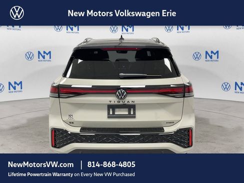 New 2026 Volkswagen Tiguan SE R-Line AWD/4WD image 3