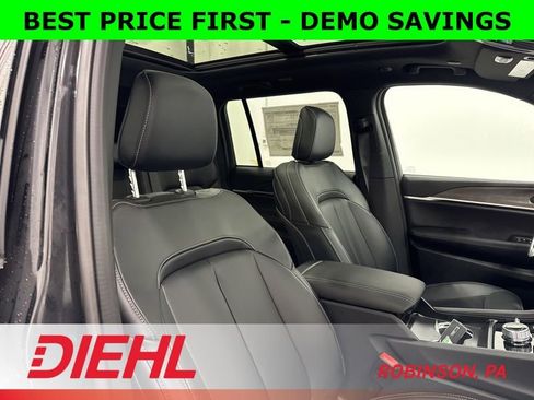New 2026 Jeep Grand Cherokee Limited AWD/4WD image 14