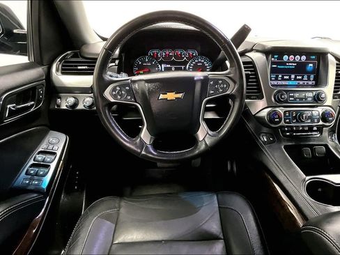 Used 2018 Chevrolet Tahoe LT w/ Luxury Package AWD/4WD image 6