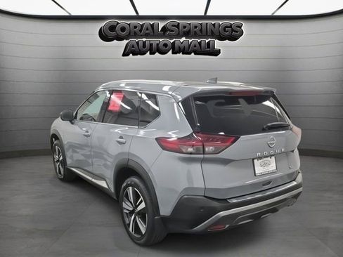 Certified 2022 Nissan Rogue SL image 4