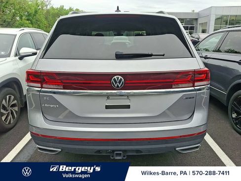 Certified 2025 Volkswagen Atlas SE AWD/4WD image 6