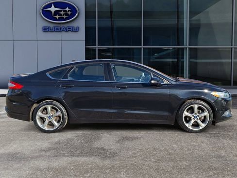 Used 2014 Ford Fusion SE w/ Equipment Group 201A image 8