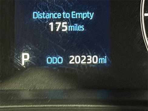 Used 2024 Toyota Corolla LE image 30