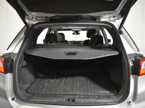 Used 2020 Chevrolet Equinox Premier AWD/4WD image 30