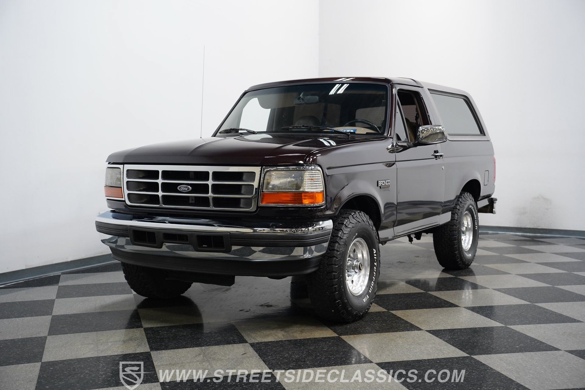 Used 1996 Ford Bronco Eddie Bauer AWD/4WD image 6