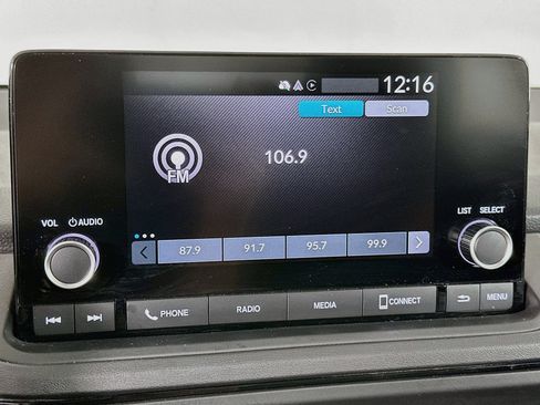 Used 2025 Honda Accord SE image 19