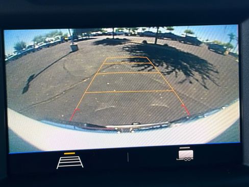 Used 2021 GMC Sierra 3500 4x4 Crew Cab w/ Convenience Package image 25