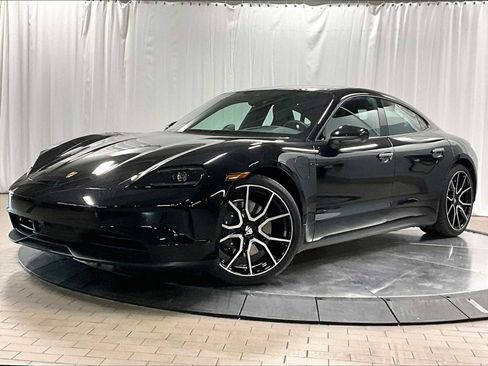 Used 2025 Porsche Taycan image 1